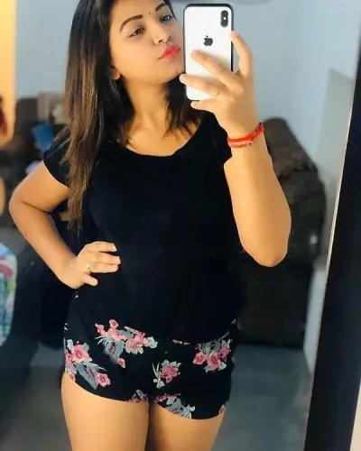 Kaliachak Escorts